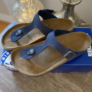 EUC Navy Birkenstocks with box 36